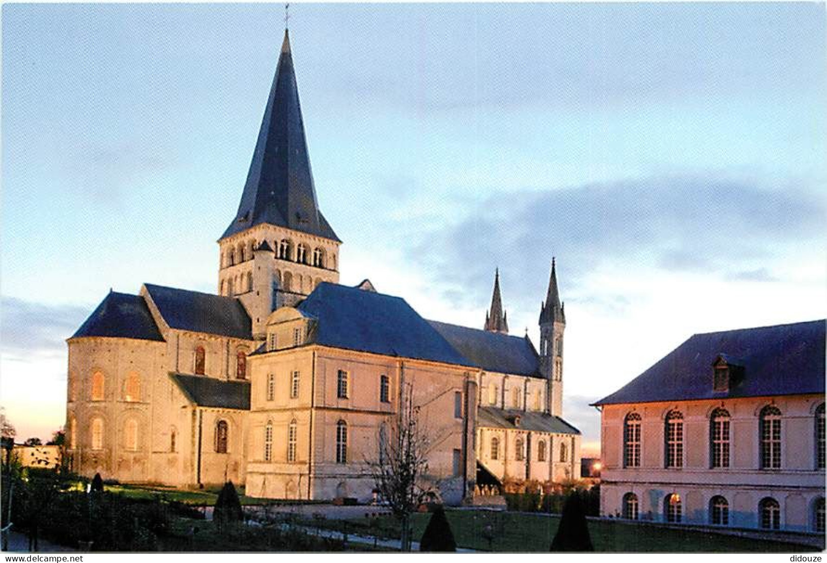 76 - Saint Martin De Boscherville - Abbaye Saint-Georges - Abbatiale De Nuit - Carte Neuve - CPM - Voir Scans Recto-Vers - Saint-Martin-de-Boscherville