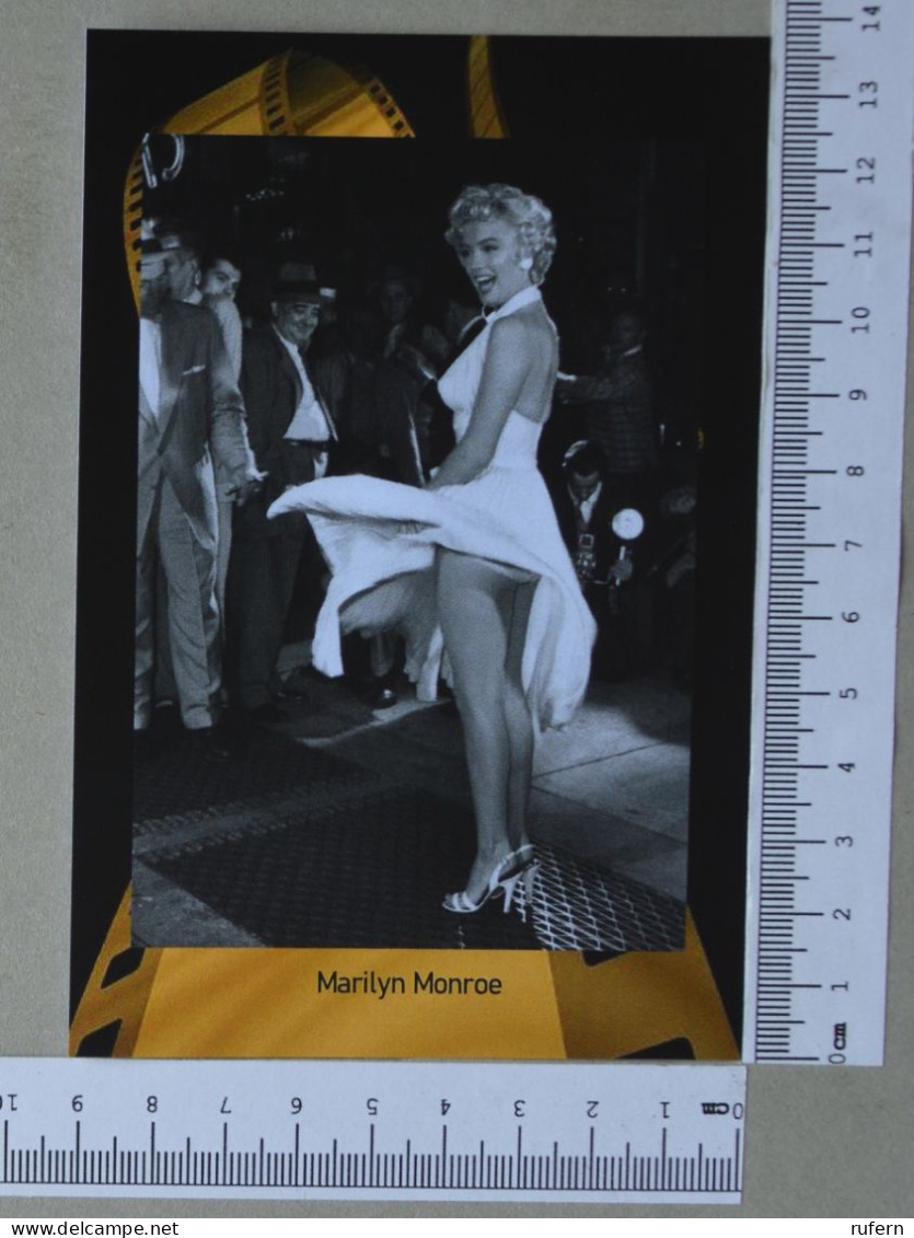 POSTCARD  - MARILYN MONROE - LE MONDE DU CINEMÁ - 2 SCANS  - (Nº58984) - Acteurs