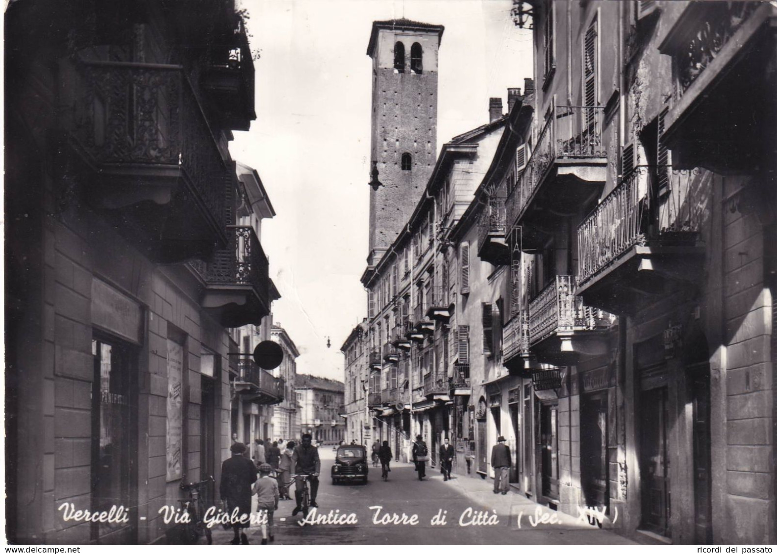 Cartolina Vercelli - Via Gioberti - Antica Torre Di Città - Vercelli