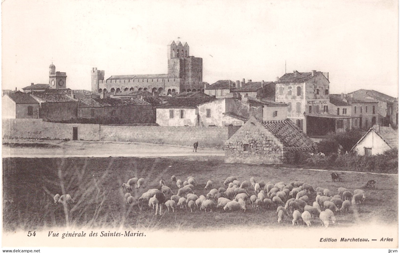 - 13 - Bouches Du Rhône -Saintes Maries De La Mer- Lot De 2 Cartes Postales - Entrée Village Et Vue Générale (Voir Scan) - Saintes Maries De La Mer