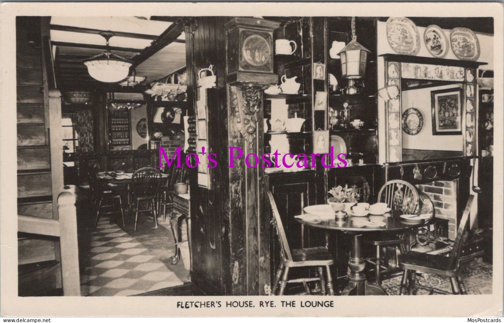Sussex Postcard - The Lounge, Fletcher's House, Rye  DZ188 - Rye