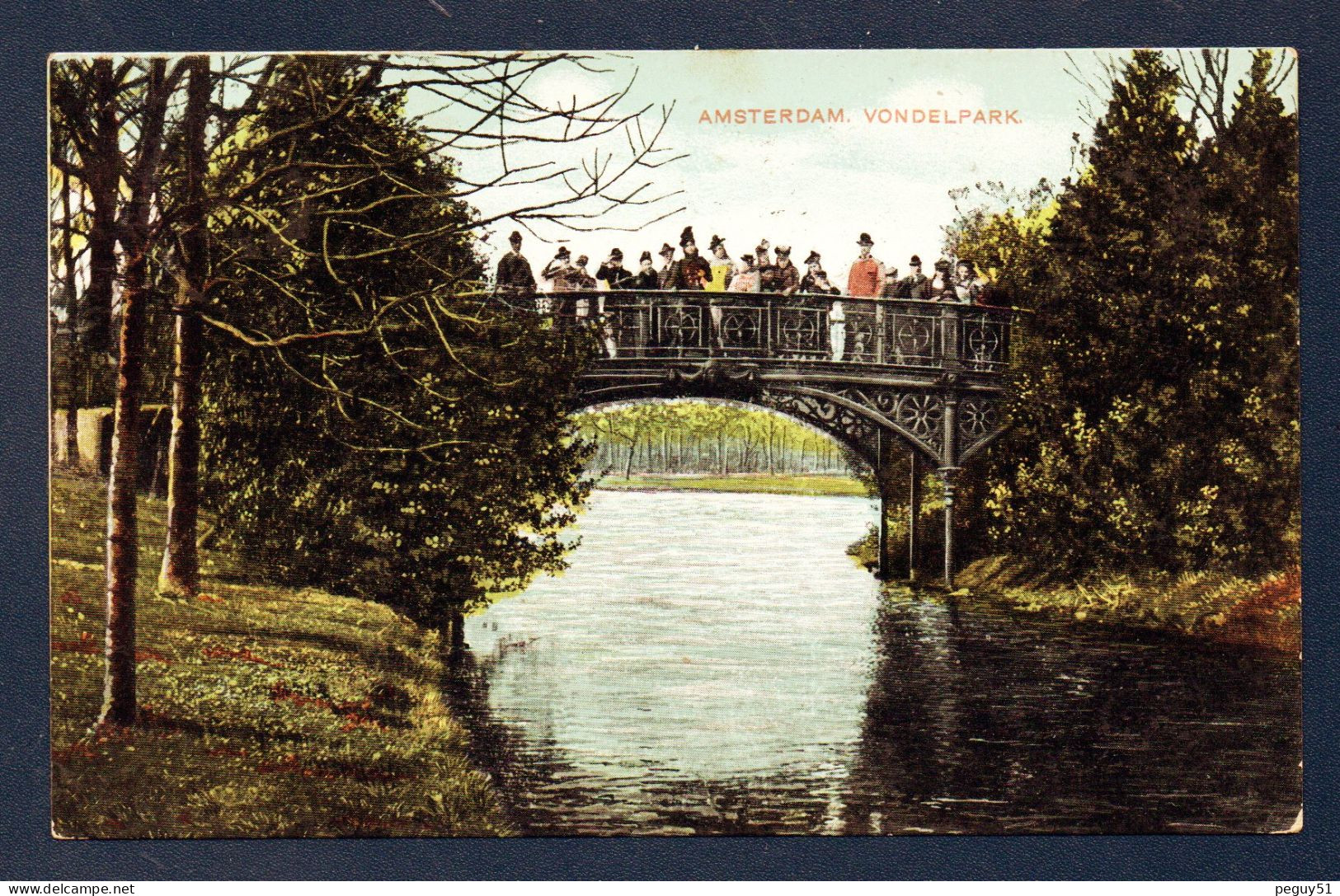 Amsterdam. Vondelpark.(inauguré En 1865- Paysagistes J.D. Zocher Et L.P. Zocher). Visiteurs Sur Le Pont. 1908 - Amsterdam