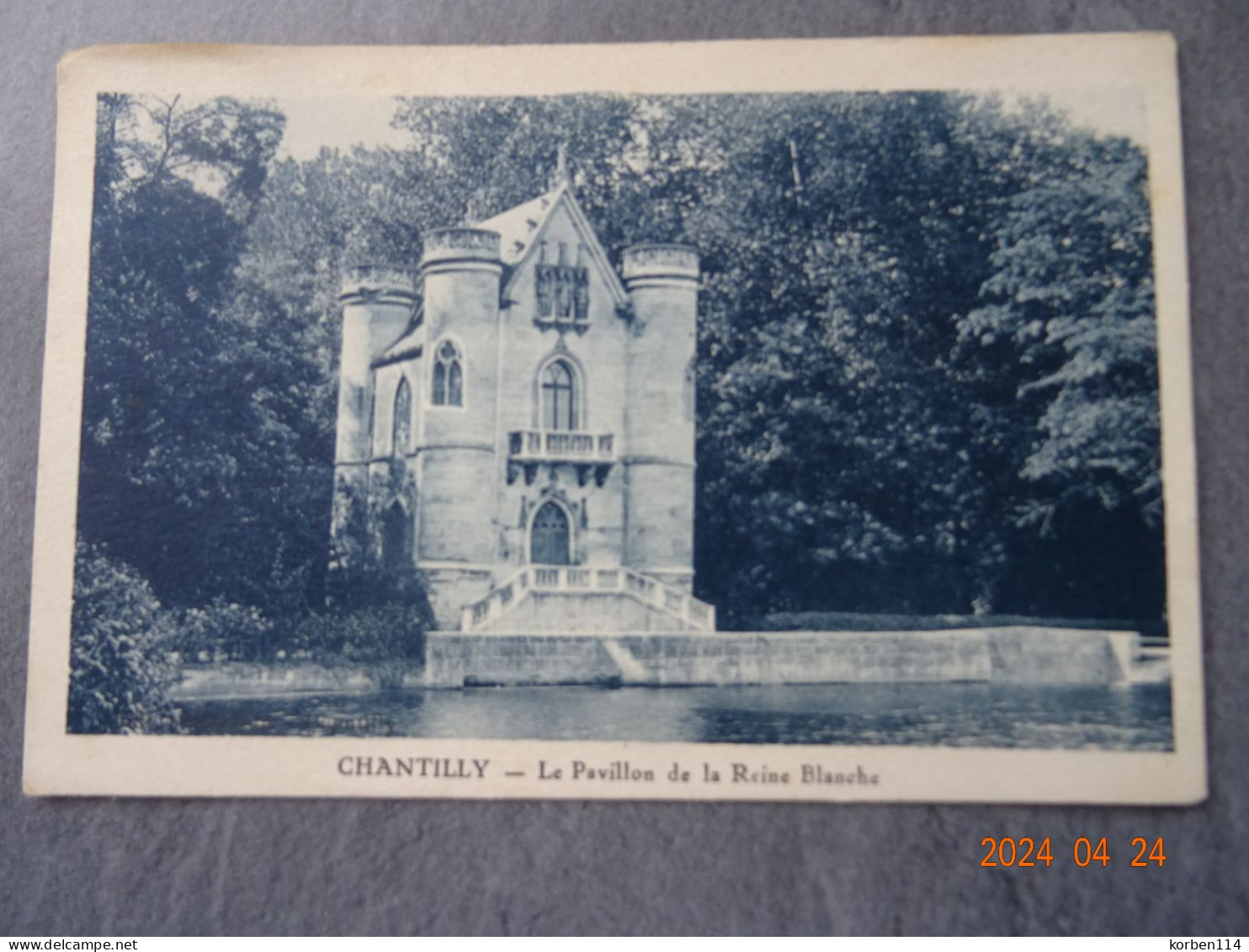 LE PAVILLON DE LA REINE BLANCHE - Chantilly