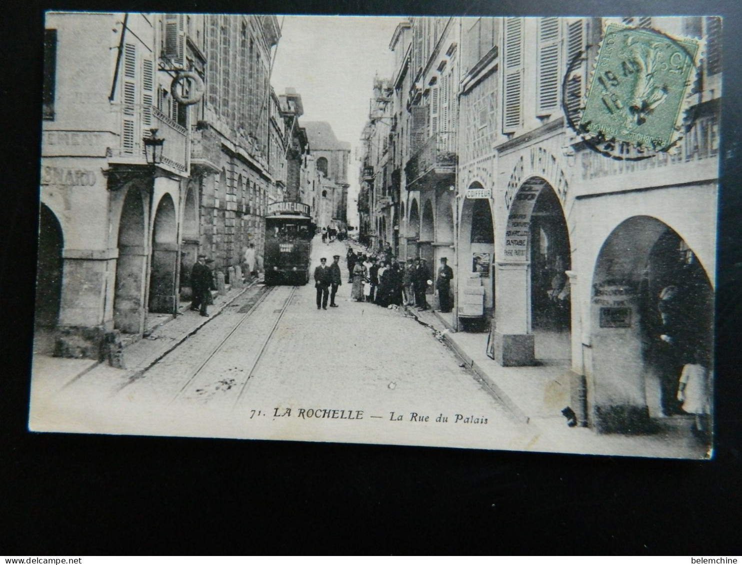 LA ROCHELLE                           LA RUE DU PALAIS - La Rochelle