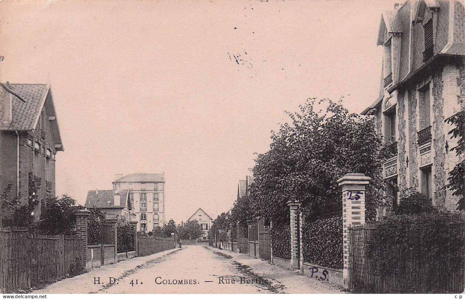 Colombes -  Rue Berthe   - CPA °J - Colombes