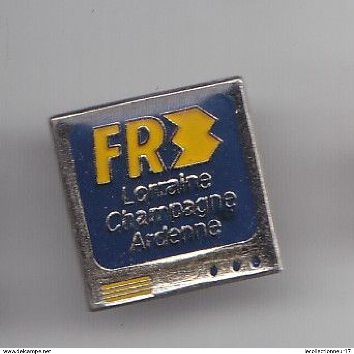 Pin's FR3 Lorraine Champagne Ardenne  Poste De Télé Réf 5853 - Medios De Comunicación