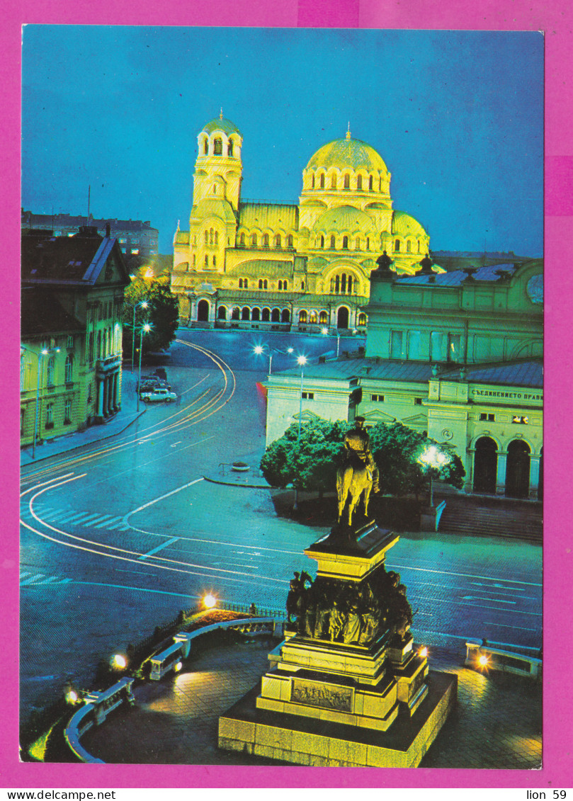 311292 / Bulgaria - Sofia - Illuminate Cathedral Of "St. Alexander Nevsky" Monument To The Tsar Liberator 1984 PC - Eglises Et Cathédrales