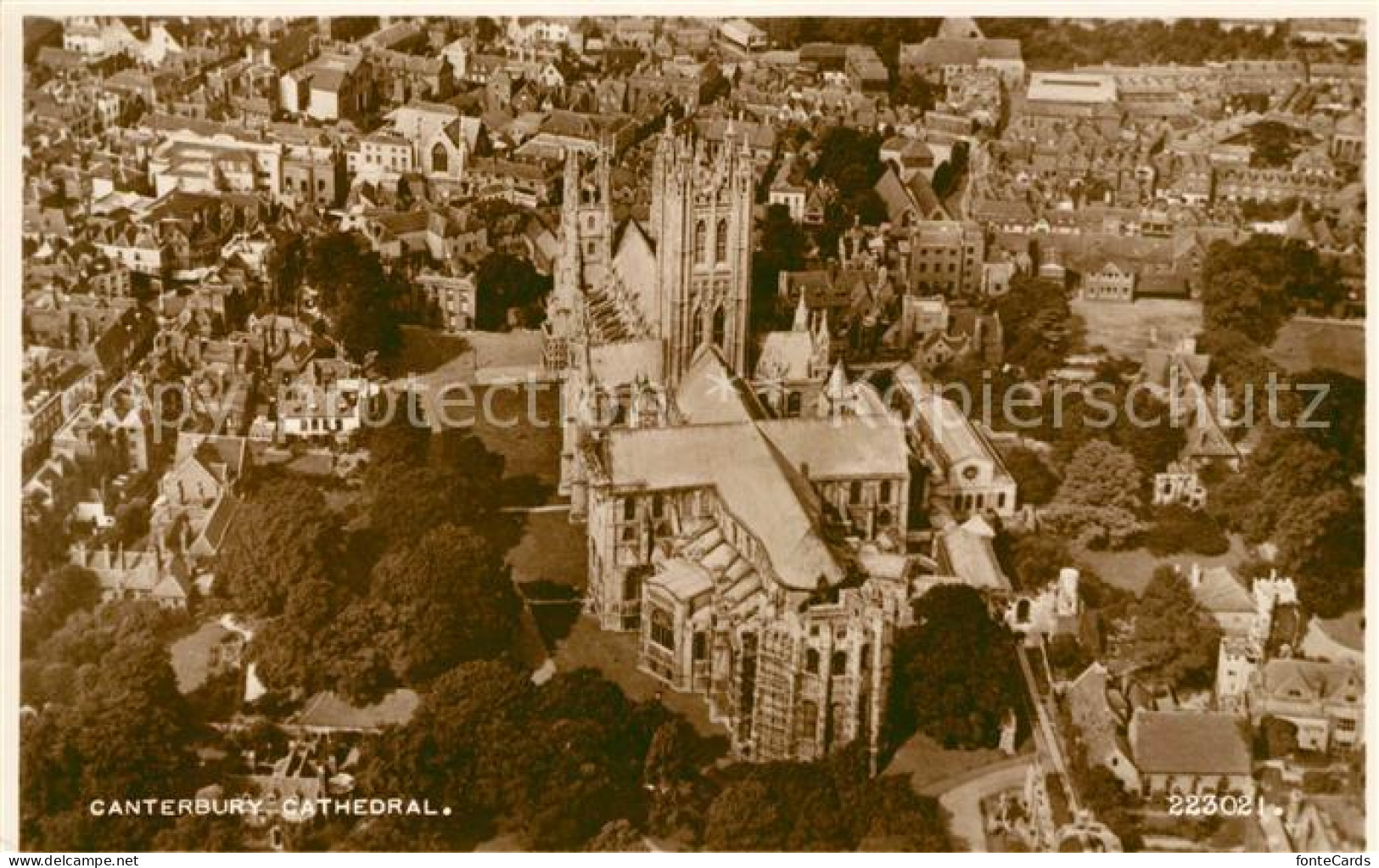 43039315 Canterbury Kent Cathedral Aerial View Valentines Postcard  - Otros & Sin Clasificación