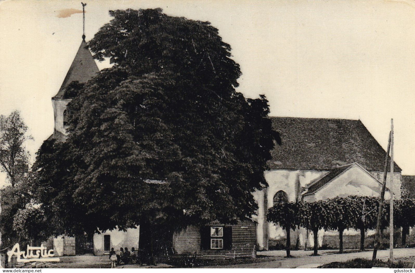 Yonne - Cheny - L'Eglise - Cheny