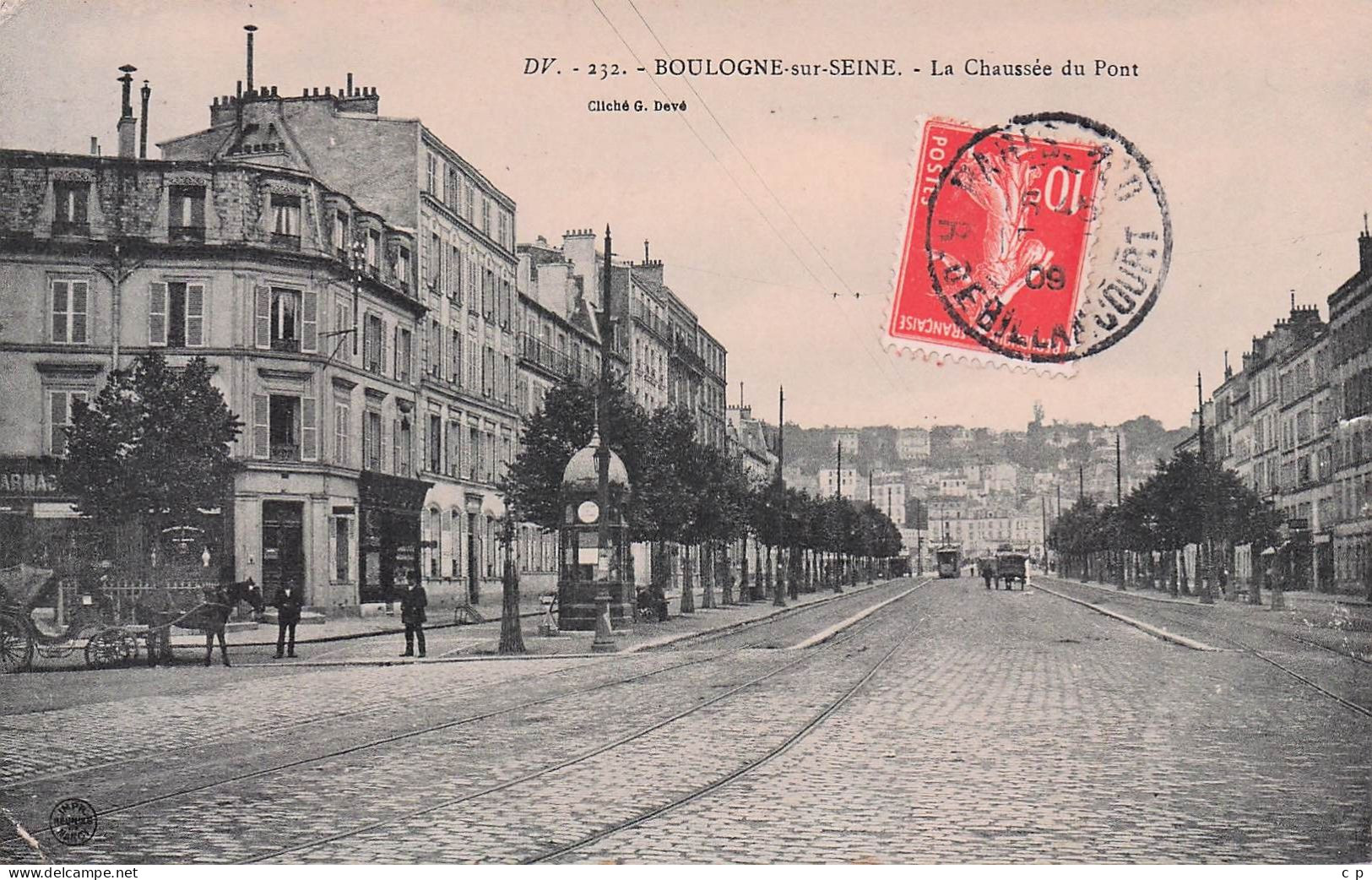 Boulogne Sur Seine - La Chausee Du Pont  -  CPA °J - Altri & Non Classificati