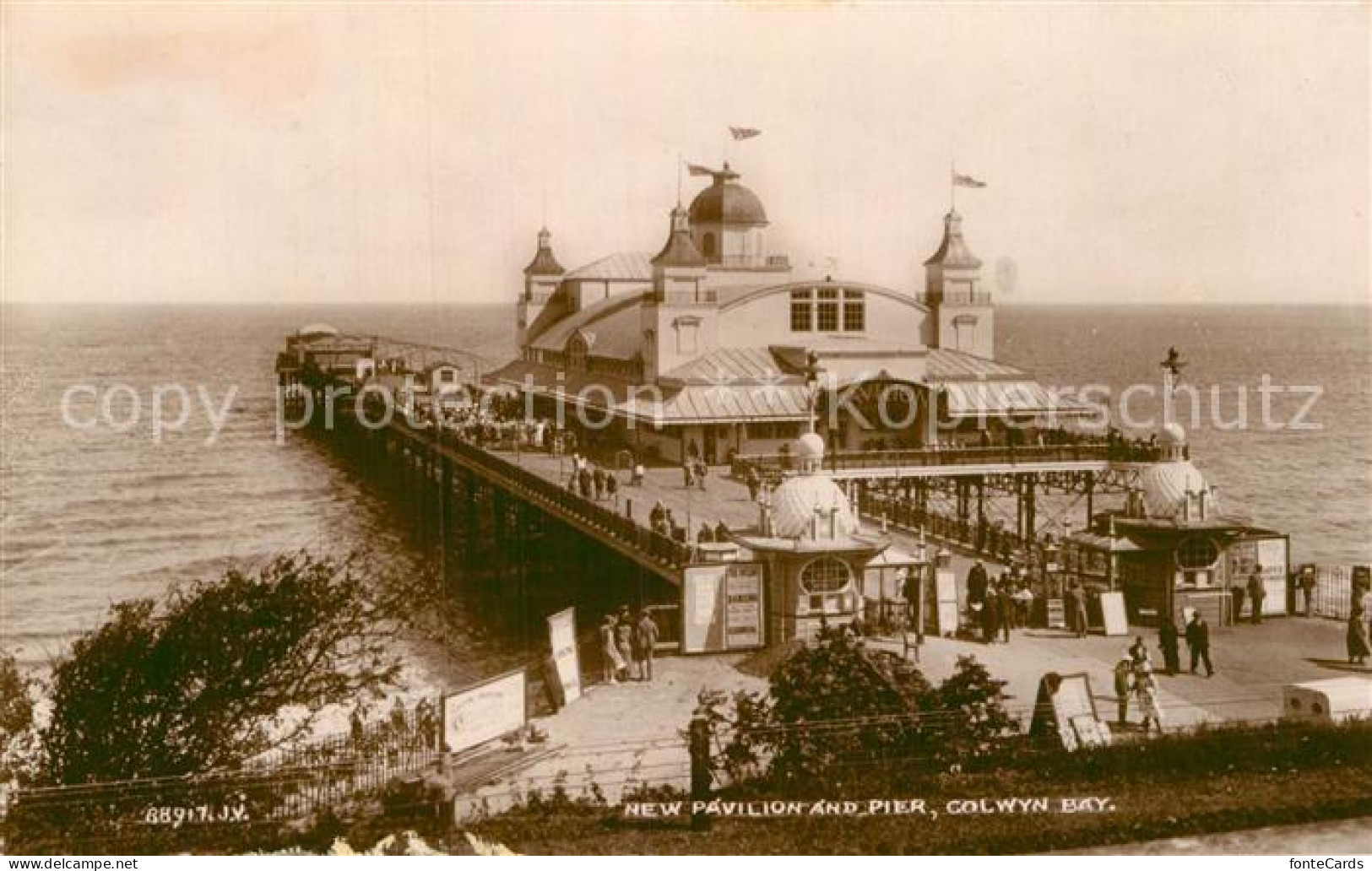 43005561 Colwyn Bay New Pavilion And Pier  - Andere & Zonder Classificatie