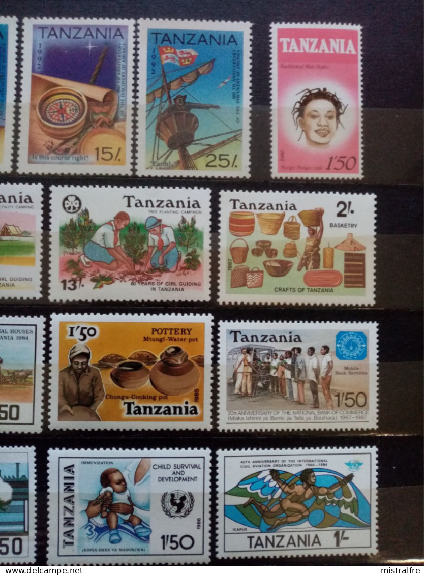 TANZANIE. 1984-1992. Lot De 16 NEUFS SANS Charnières Et 1 Oblitéré.. - Tanzanie (1964-...)