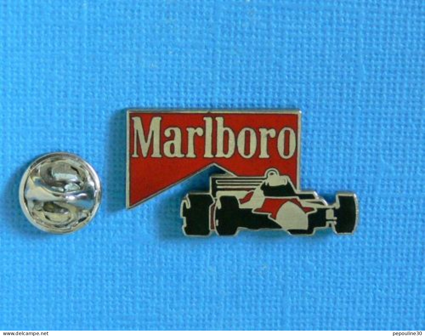 1 PIN'S //  ** CIRCUIT AUTO FORMULE1 / MARLBORO ** . (SAGGAY) - F1