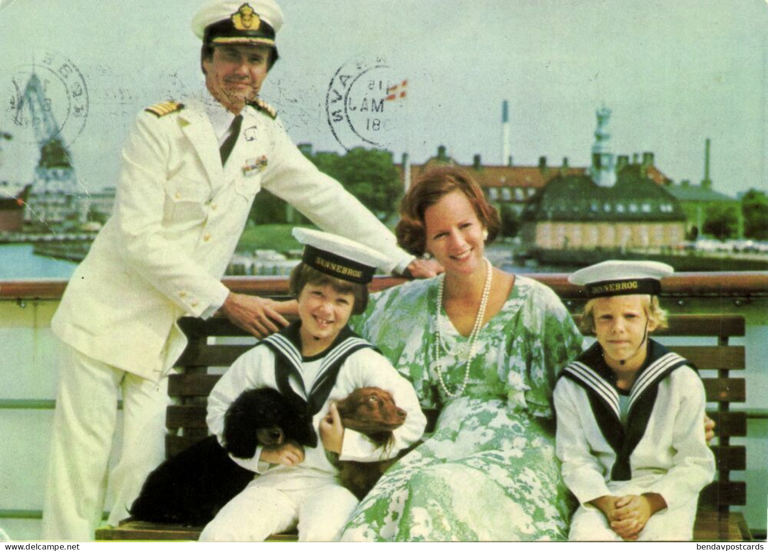 Denmark, Queen Margrethe II, Prince Consort Henrik And Family (1970s) Postcard 1 - Danemark