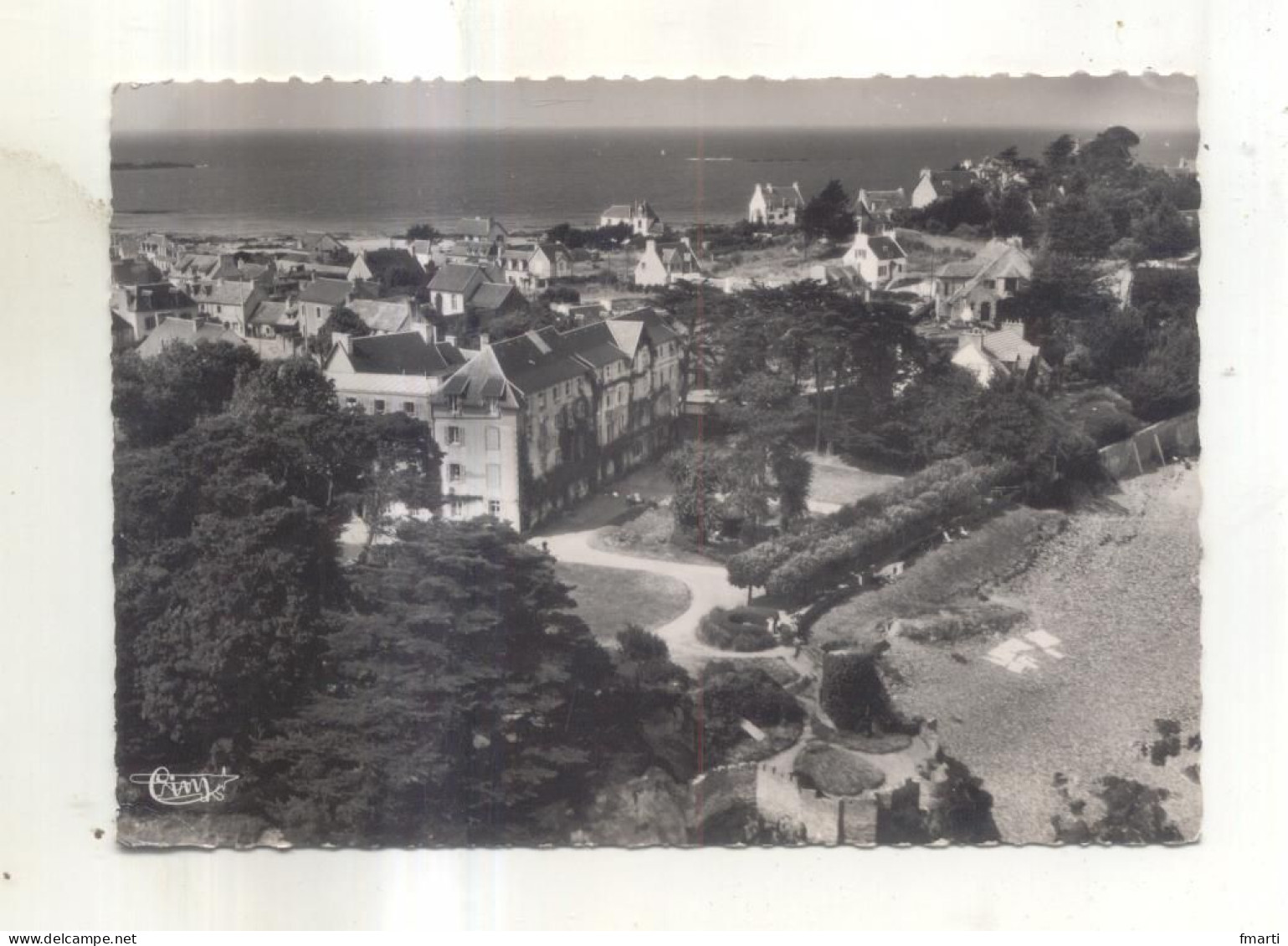 300100. Locquirec, Vue Aérienne, Hotel Des Bains - Locquirec