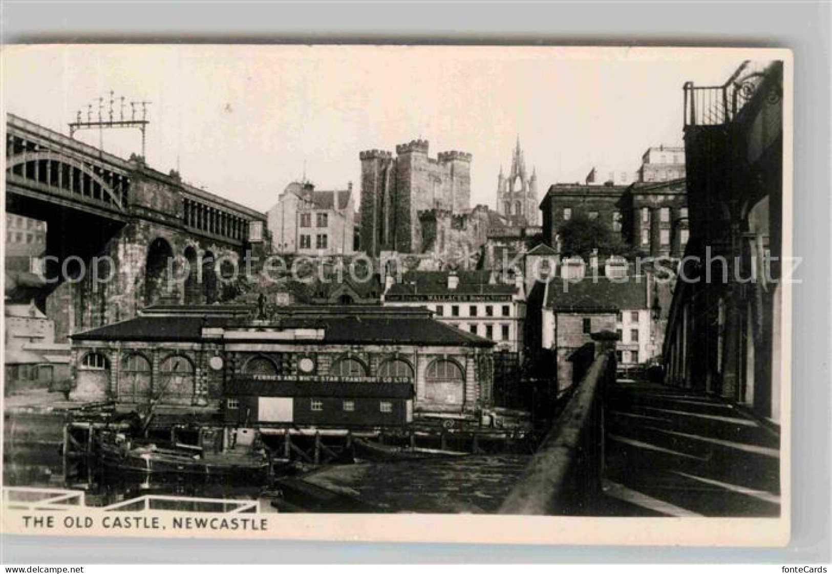 42727703 Newcastle Wales Altes Schloss Bridgend - Sonstige & Ohne Zuordnung