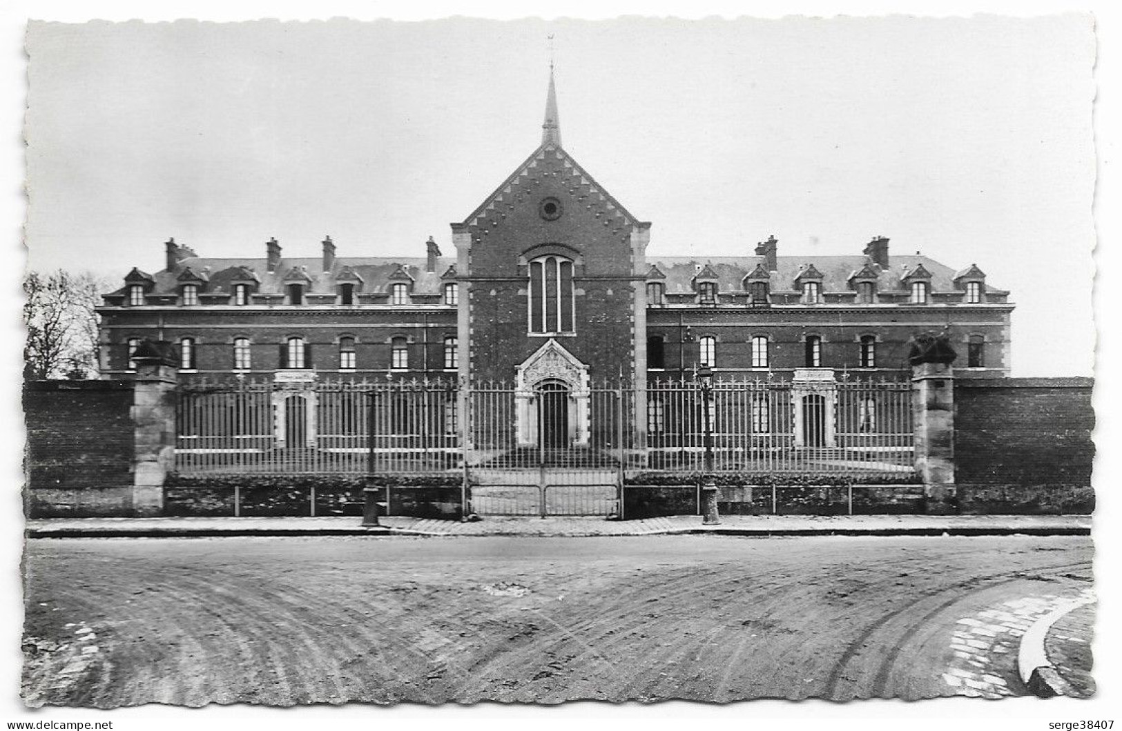 Gisors - L'Hôpital - Hospice - N° 101  # 2-23/7 - Gisors