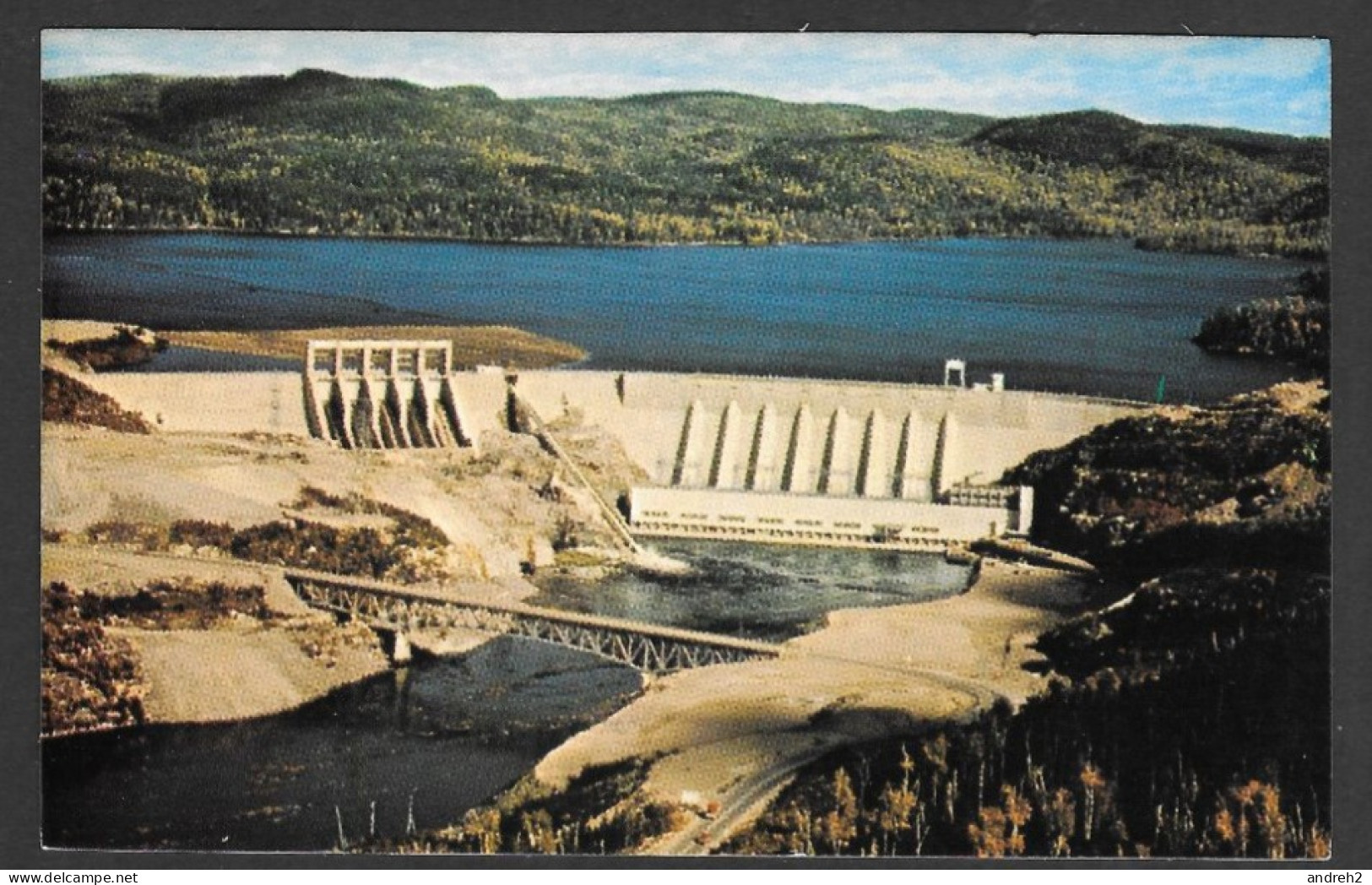 Manicouagan - Barrage Daniel Johnson Manic 2 - Photo Hydro Québec - Andere & Zonder Classificatie