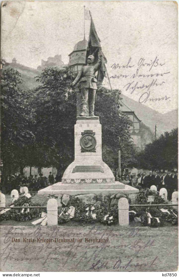 Das Kreis Krieger Denkmal In Bernkastel - Bernkastel-Kues