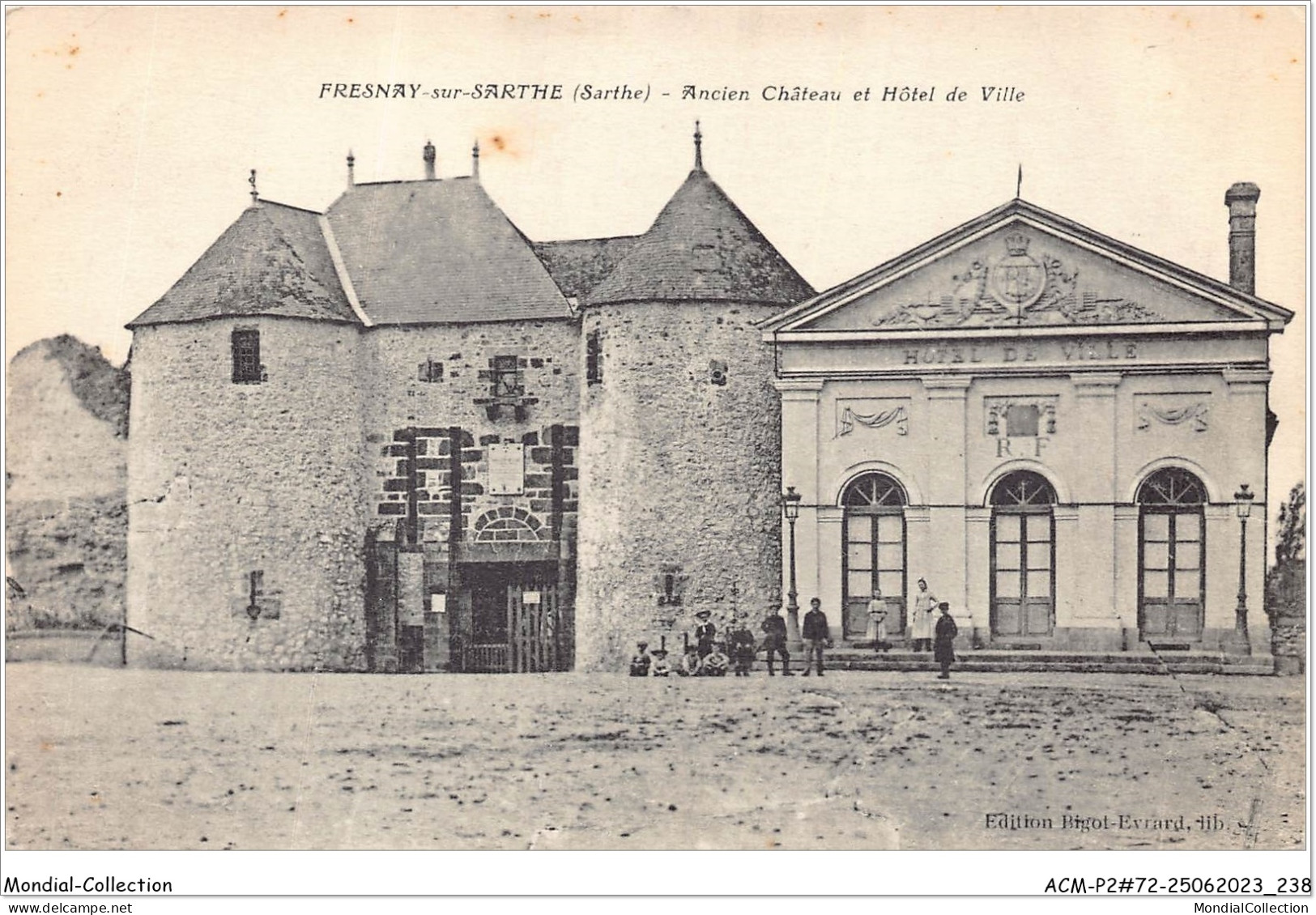 ACMP2-72-0120 - FRESNAY-SUR-SARTHE - Ancien Château Et Hôtel De Ville - La Fresnaye Sur Chédouet