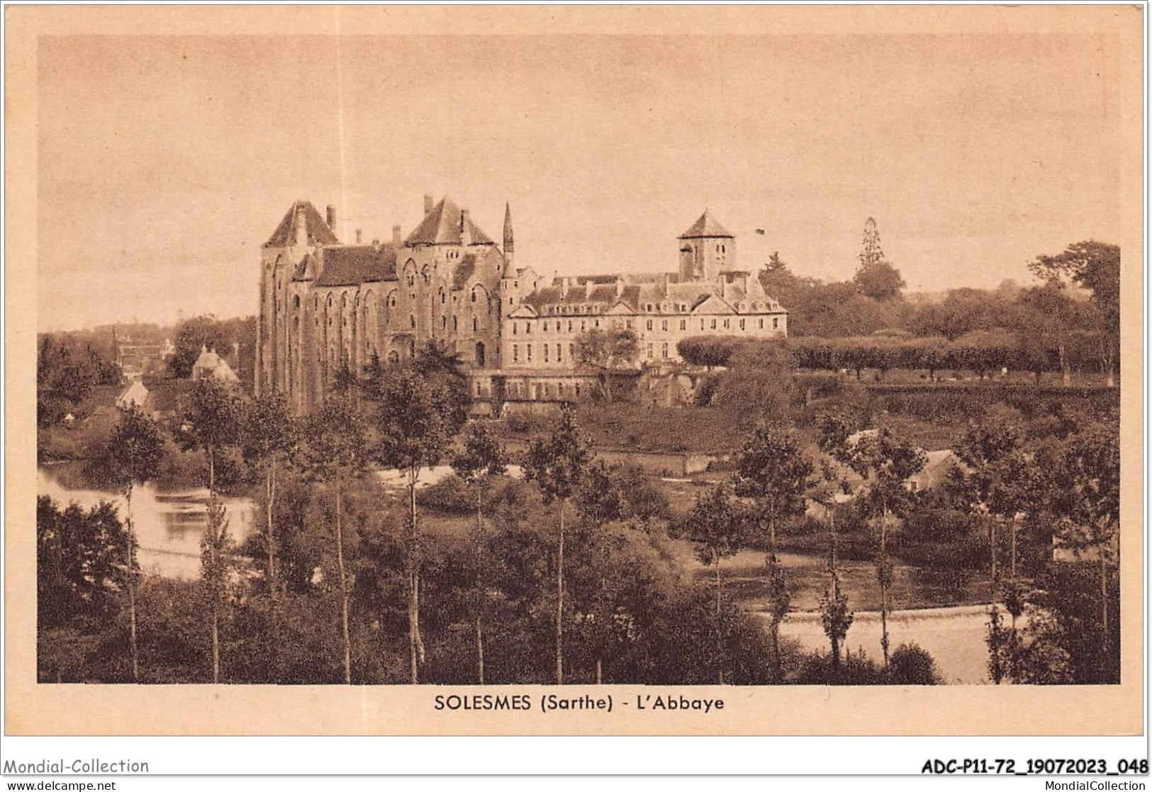 ADCP11-72-1026 - SOLESMES - L'abbaye - Solesmes