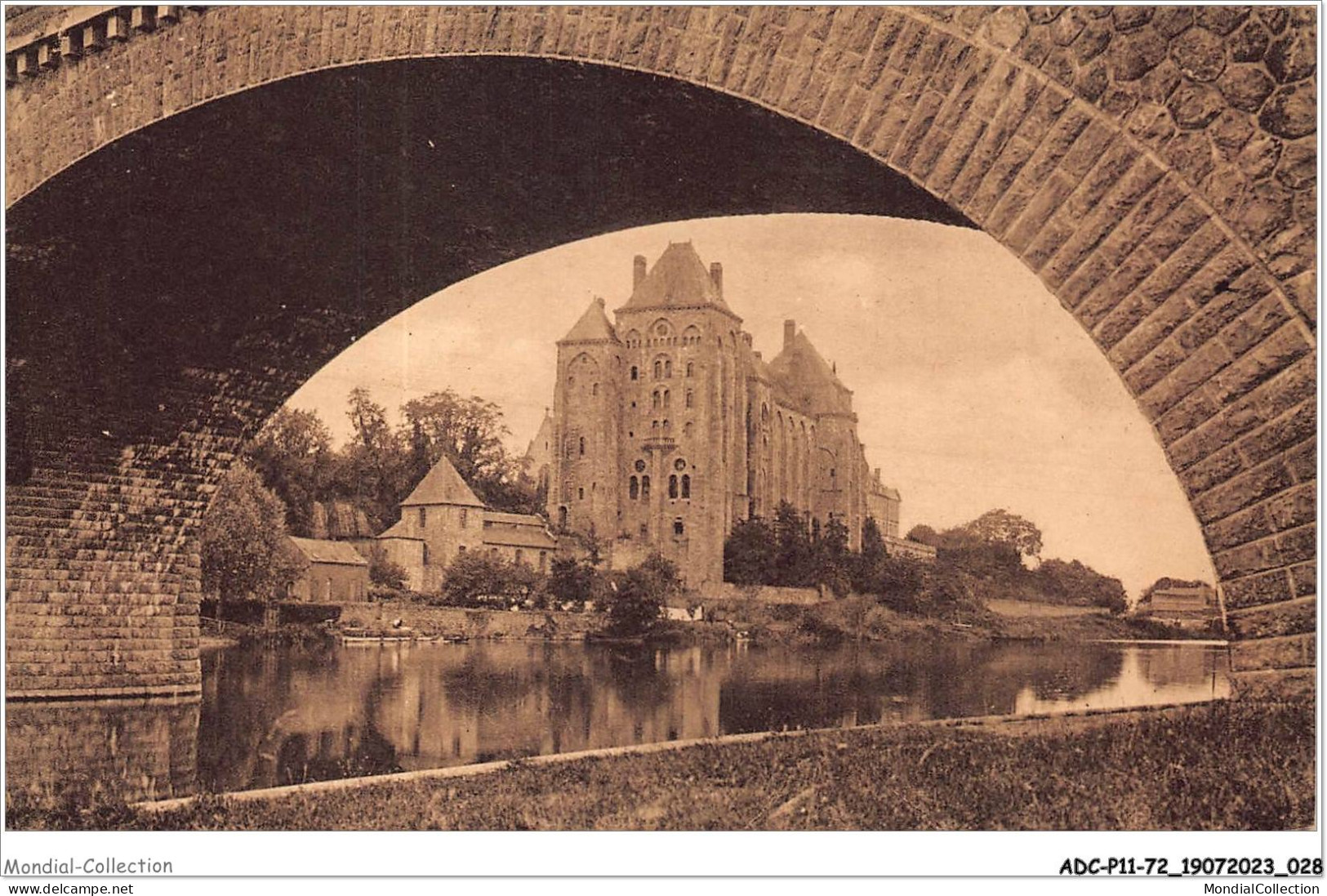 ADCP11-72-1016 - L'abbaye St-Pierre De SOLESMES Vue Sous Le Pont  - Solesmes