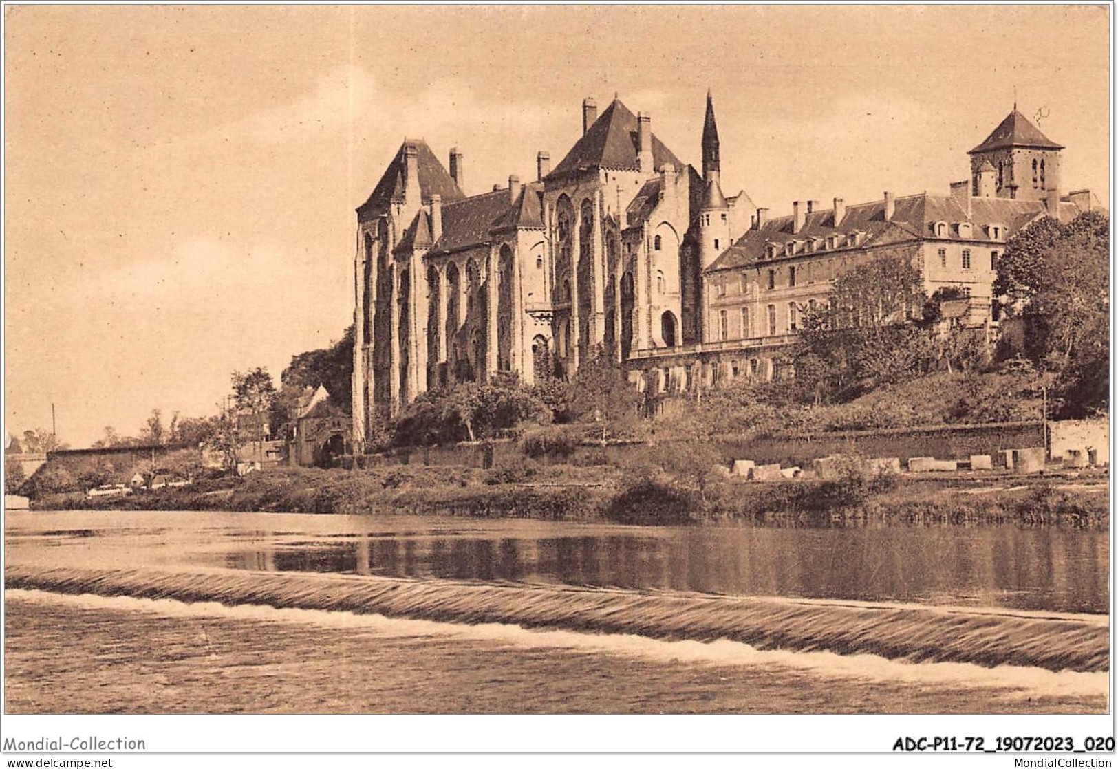ADCP11-72-1012 - L'abbaye St-Pierre De SOLESMES - Vue Du Barrage De La Sarthe  - Solesmes