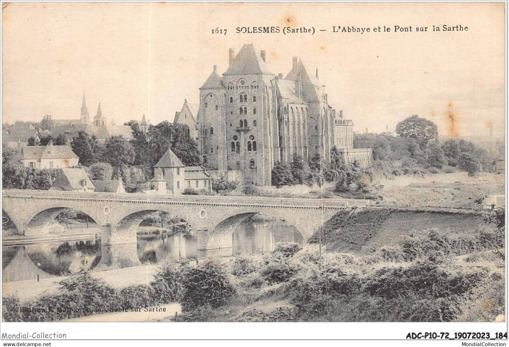 ADCP10-72-0996 - SOLESMES - L'abbaye Et Le Pont Sur La Sarthe  - Solesmes