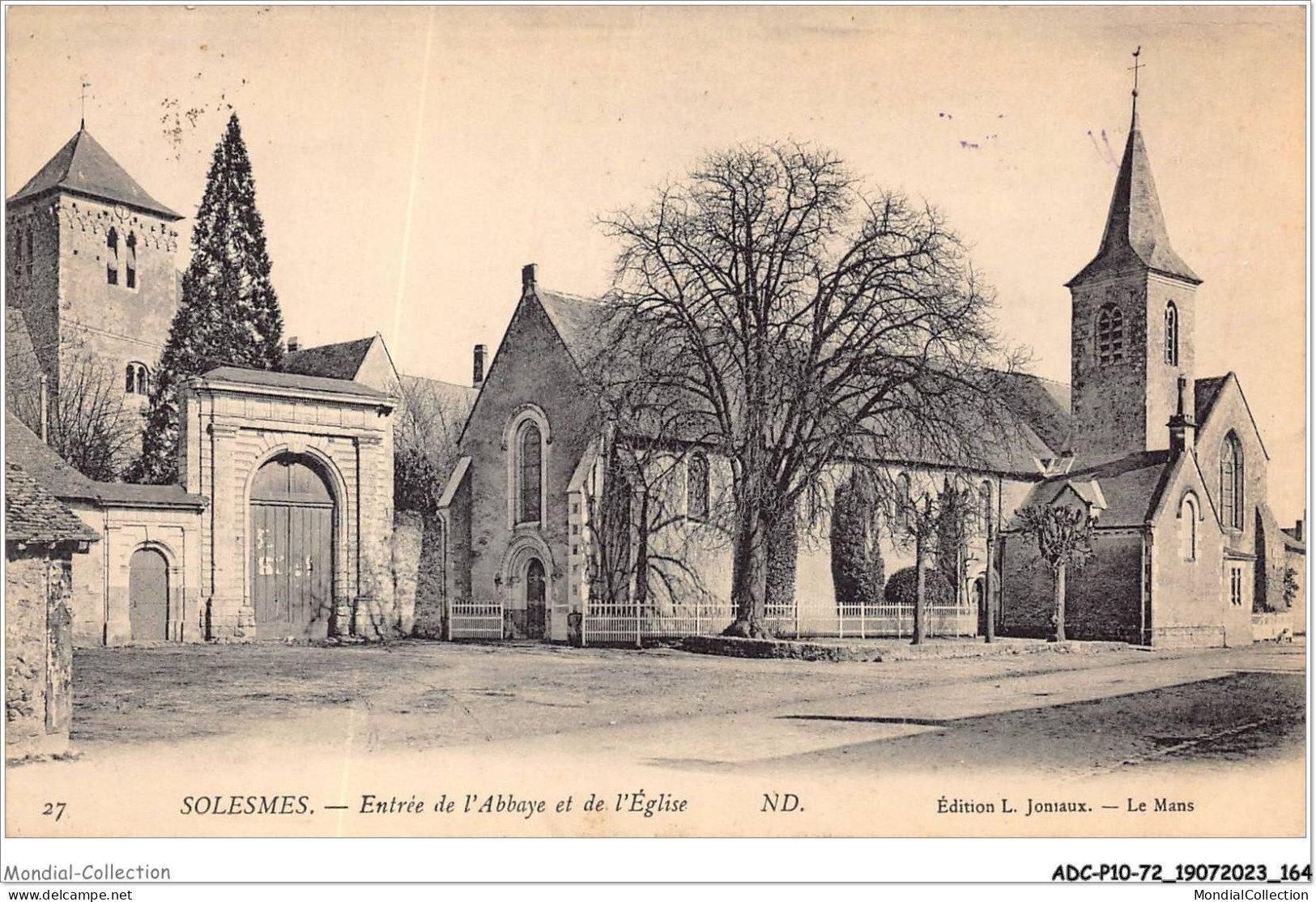 ADCP10-72-0986 - SOLESMES - Entrée De L'abbaye Et De L'église  - Solesmes
