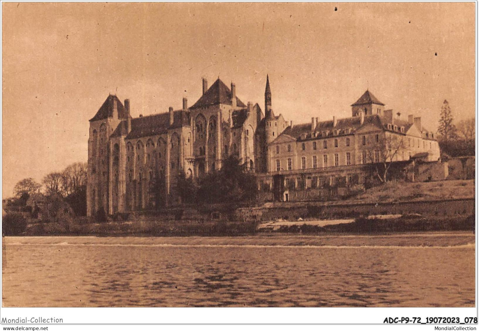 ADCP9-72-0849 - L'abbaye De SOLESMES - Sur Le Barrage De La Sarthe  - Solesmes