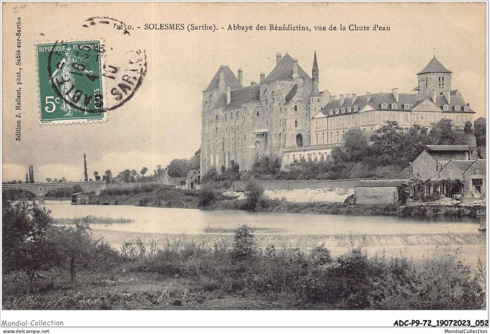 ADCP9-72-0836 - SOLESMES - Abbaye Des Bénédictins - Vue De La Chute D'eau  - Solesmes