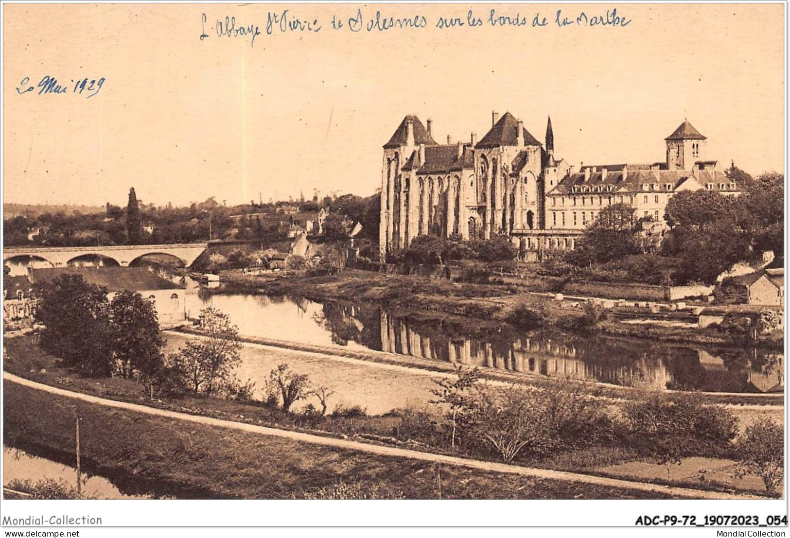 ADCP9-72-0837 - L'abbaye St-Pierre De SOLESMES Sur Le Bord De La Sarthe  - Solesmes