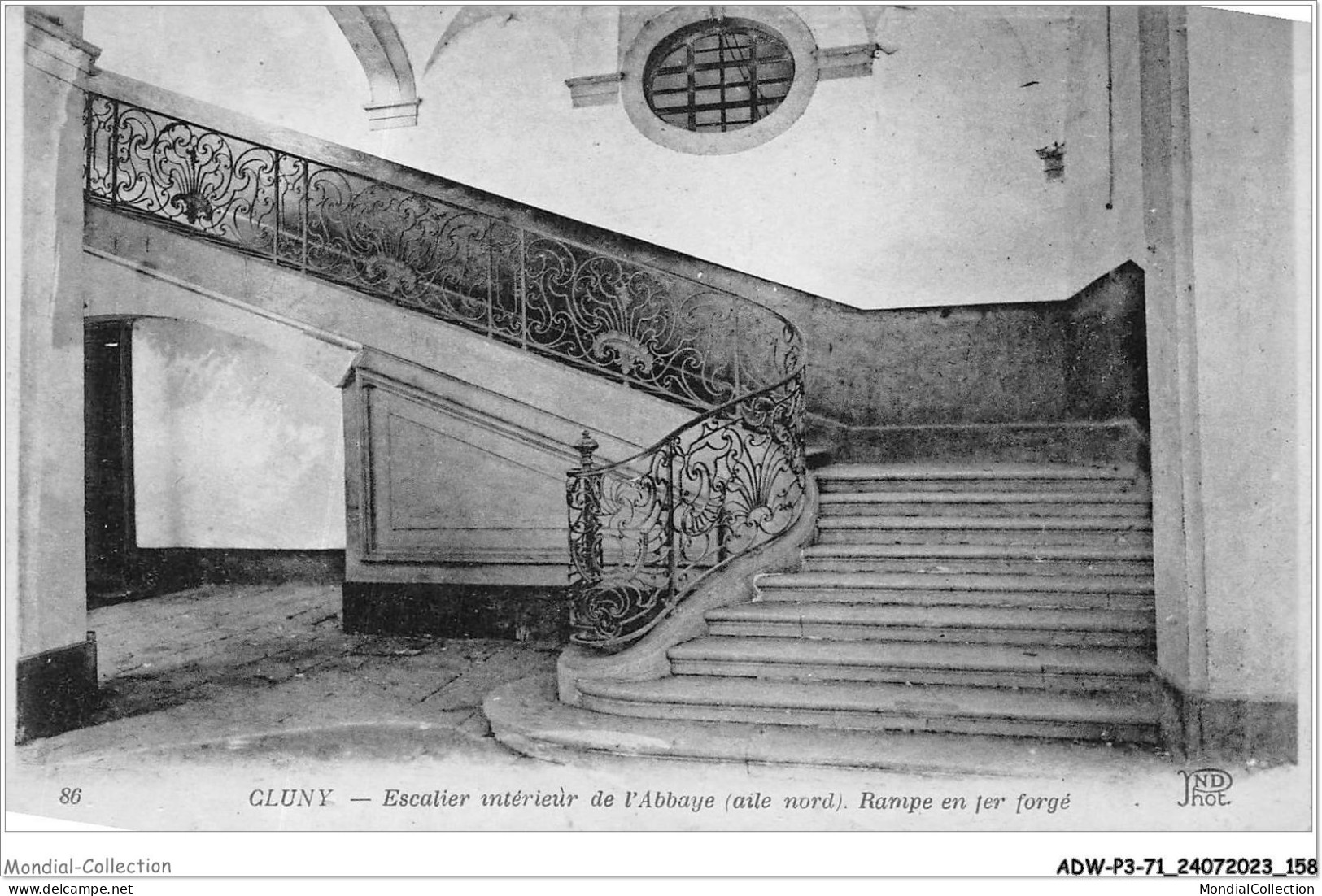 ADWP3-71-0268 - CLUNY - Escalier Intérieur De L'abbaye - Aile Nord  - Cluny