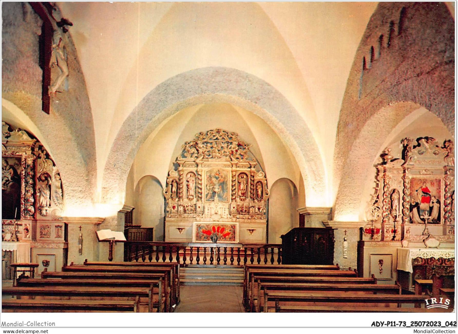 ADYP11-73-0878 - TIGNES - Intérieur De L'église - Les Rétables En Bois Doré Du XVIII E S  - Albertville