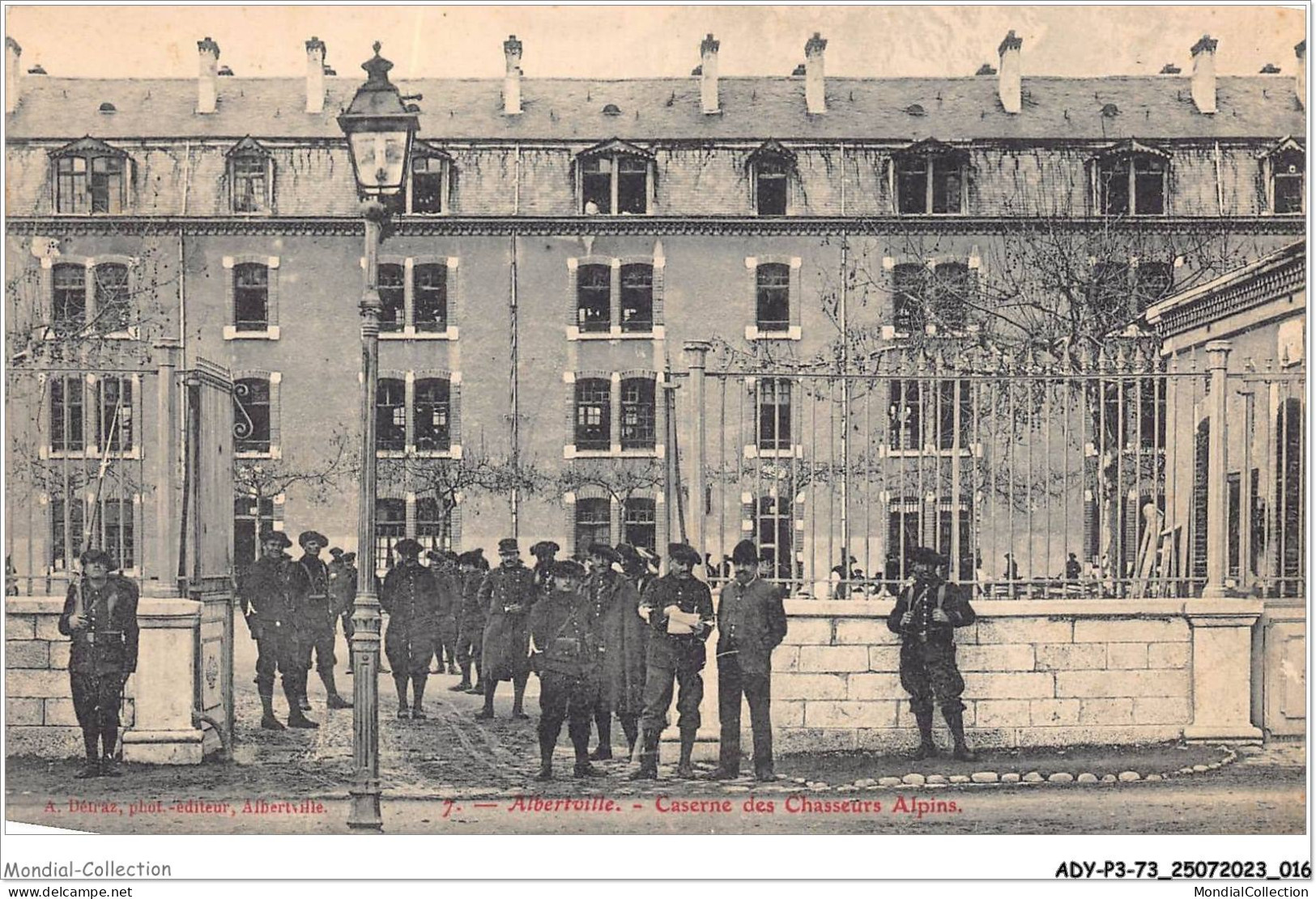 ADYP3-73-0195 - ALBERTVILLE - Caserne Des Chasseurs Alpins  - Albertville