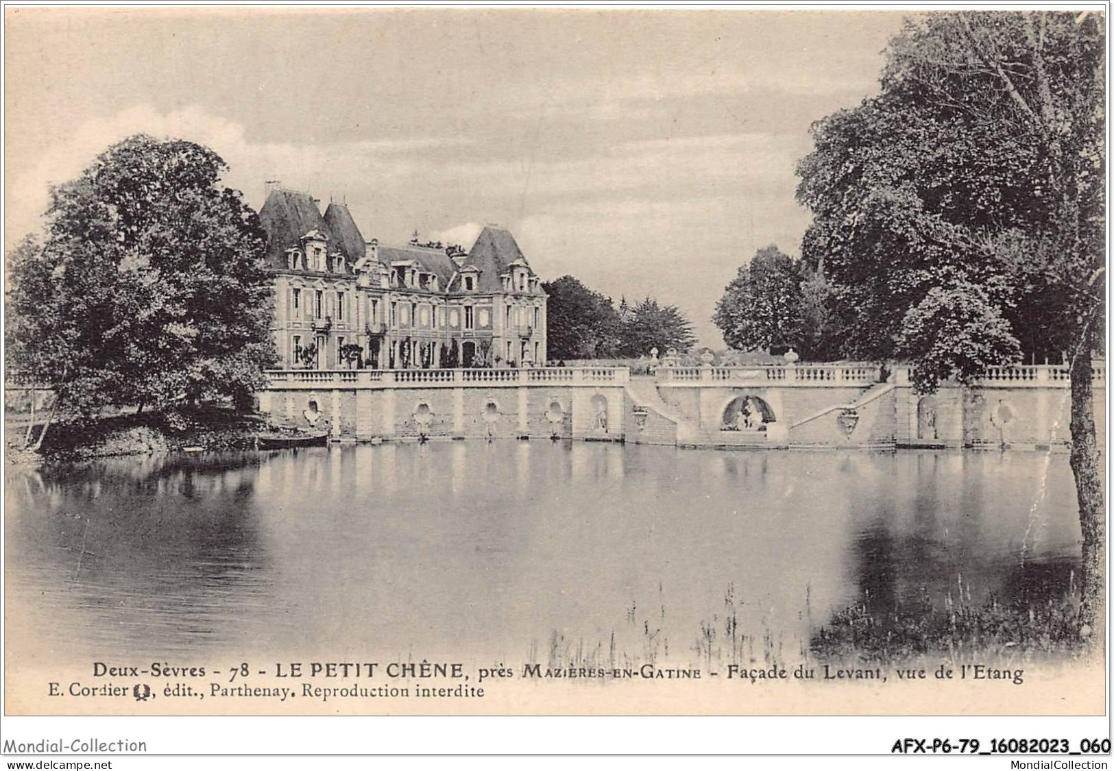 AFXP6-79-0483 - LE PETIT CHENE - Pres Mazieres-en-Gatine - Facade Du Levant - Vue De L'etang - Mazieres En Gatine