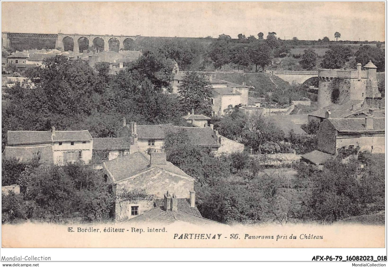 AFXP6-79-0462 - PARTHENAY - Panorama Pris Du Chateau - Parthenay