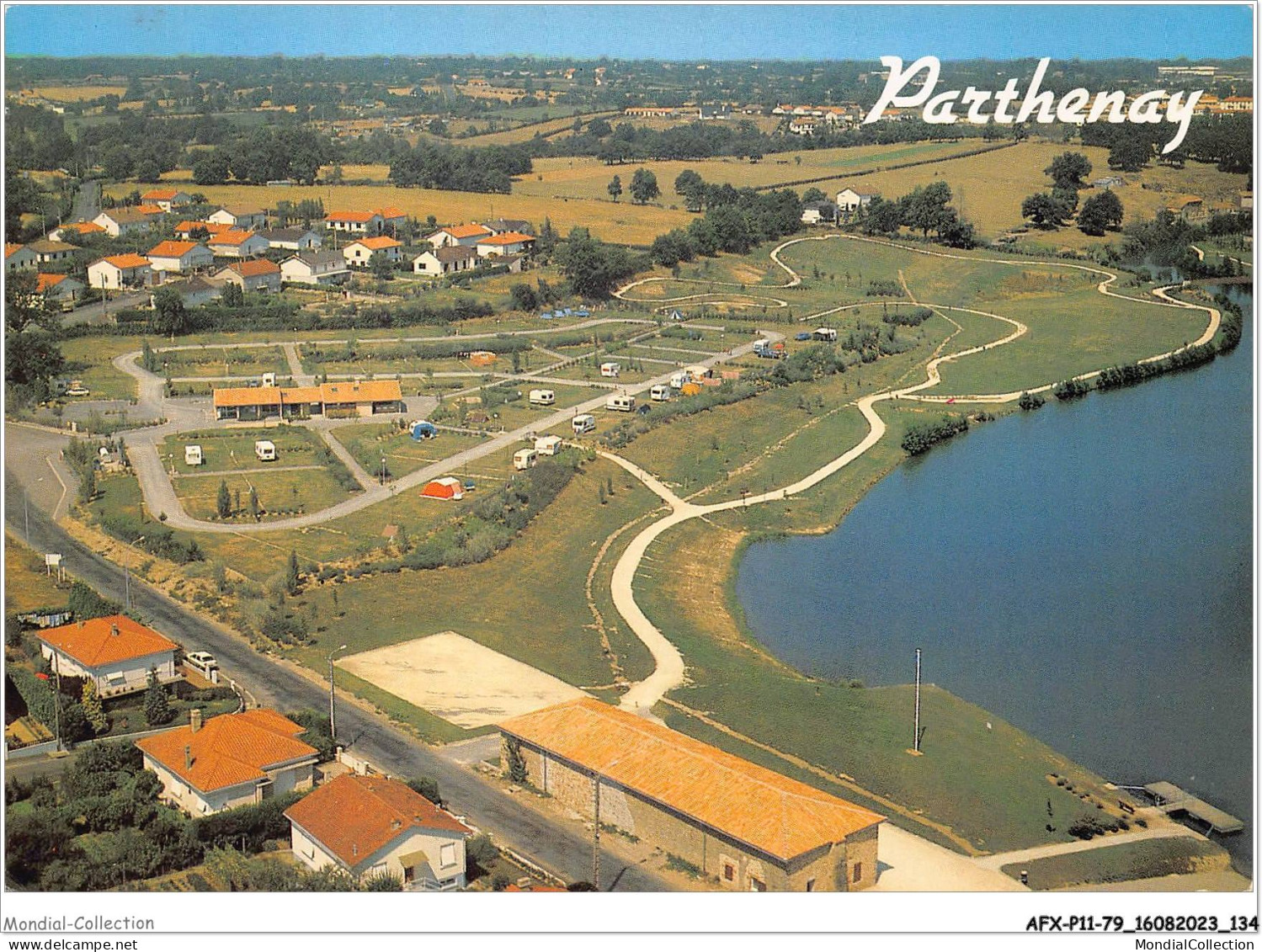 AFXP11-79-0950 - Les Deux Sevres Touristiques - PARTHENAY - Le Camping Et La Base De Loisirs - Vue Aerienne - Parthenay