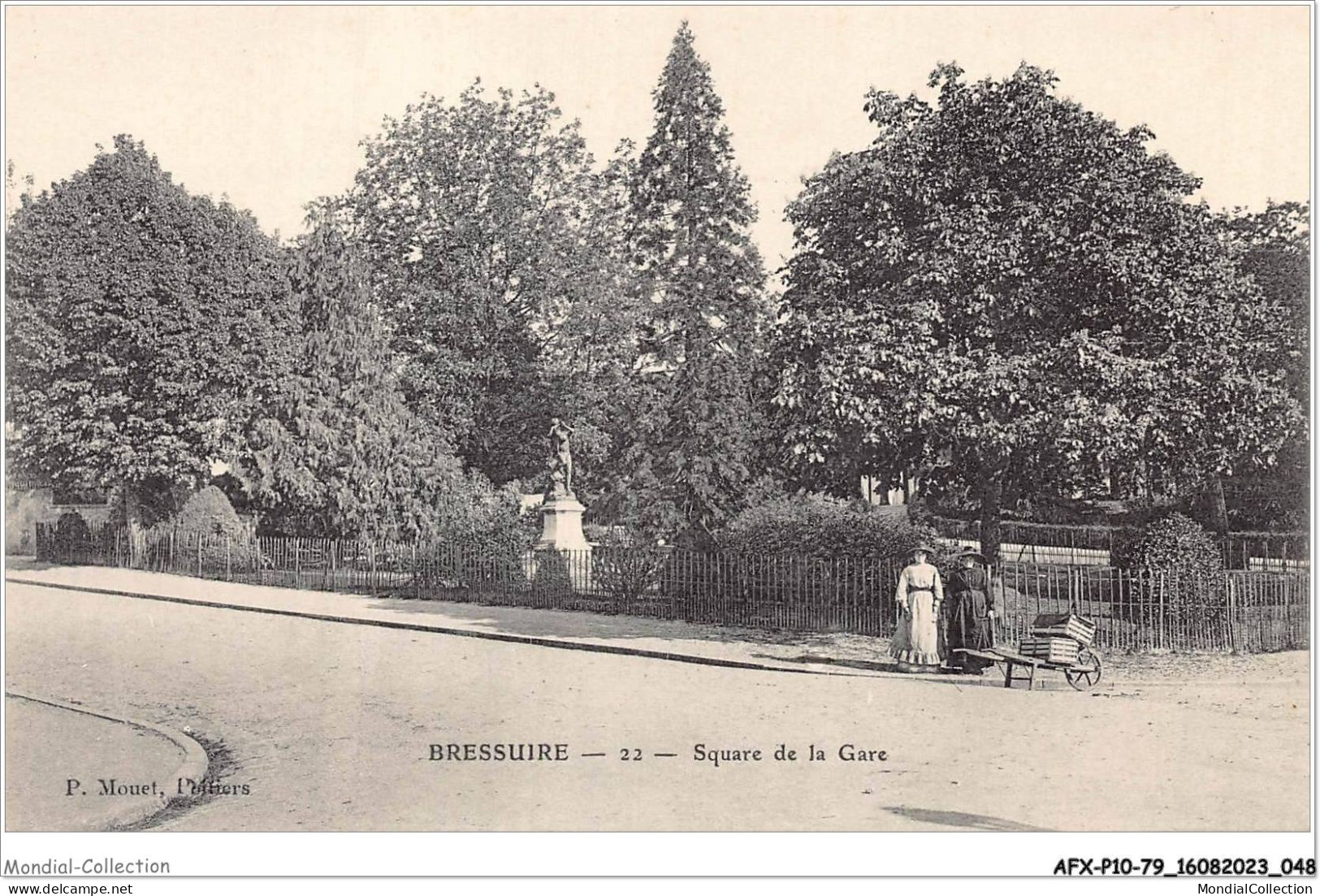 AFXP10-79-0839 - BRESSUIRE - Square De La Gare - Bressuire