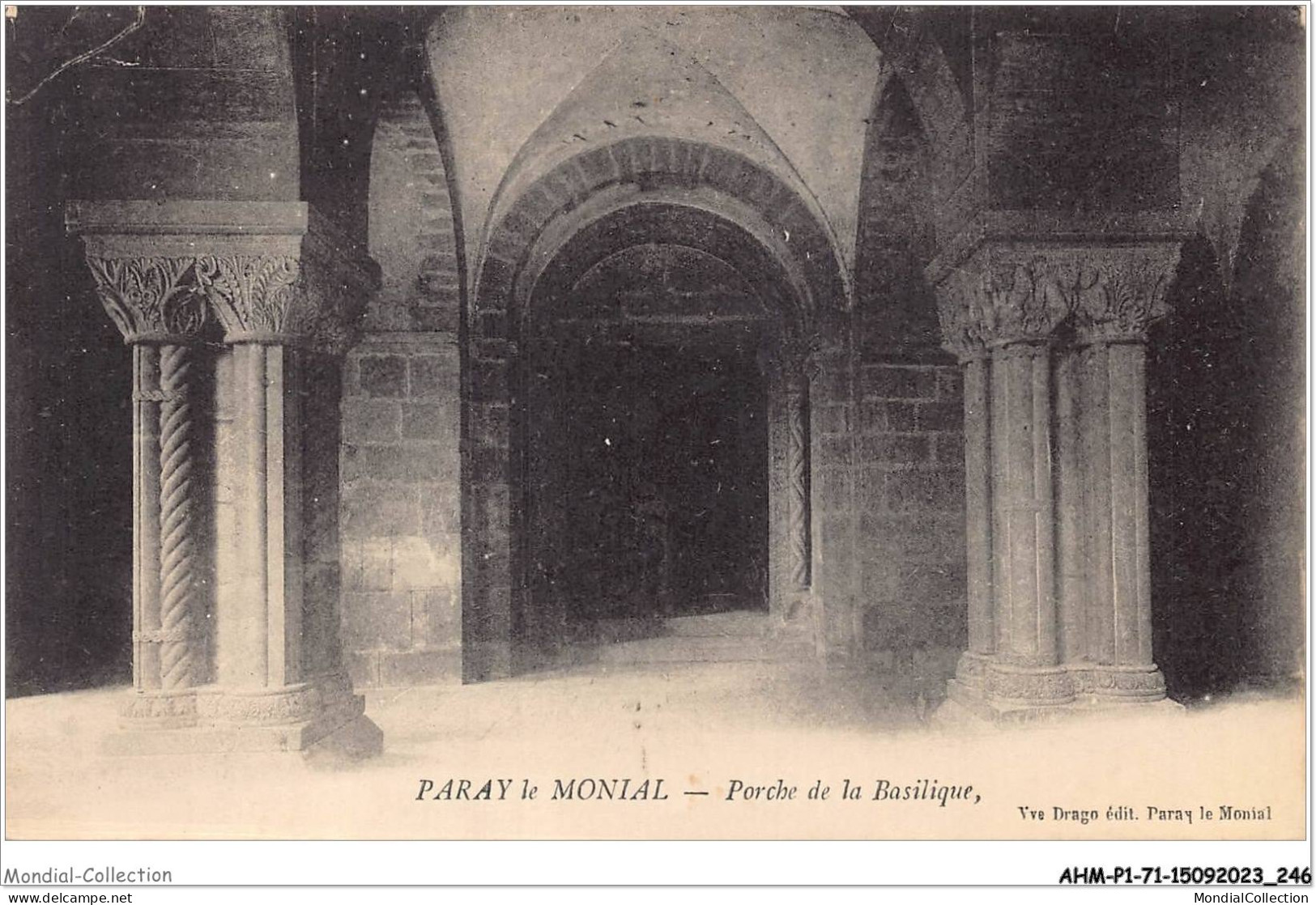 AHMP1-71-0122 - PARAY-LE-MONIAL - Porte De La Basilique - Paray Le Monial
