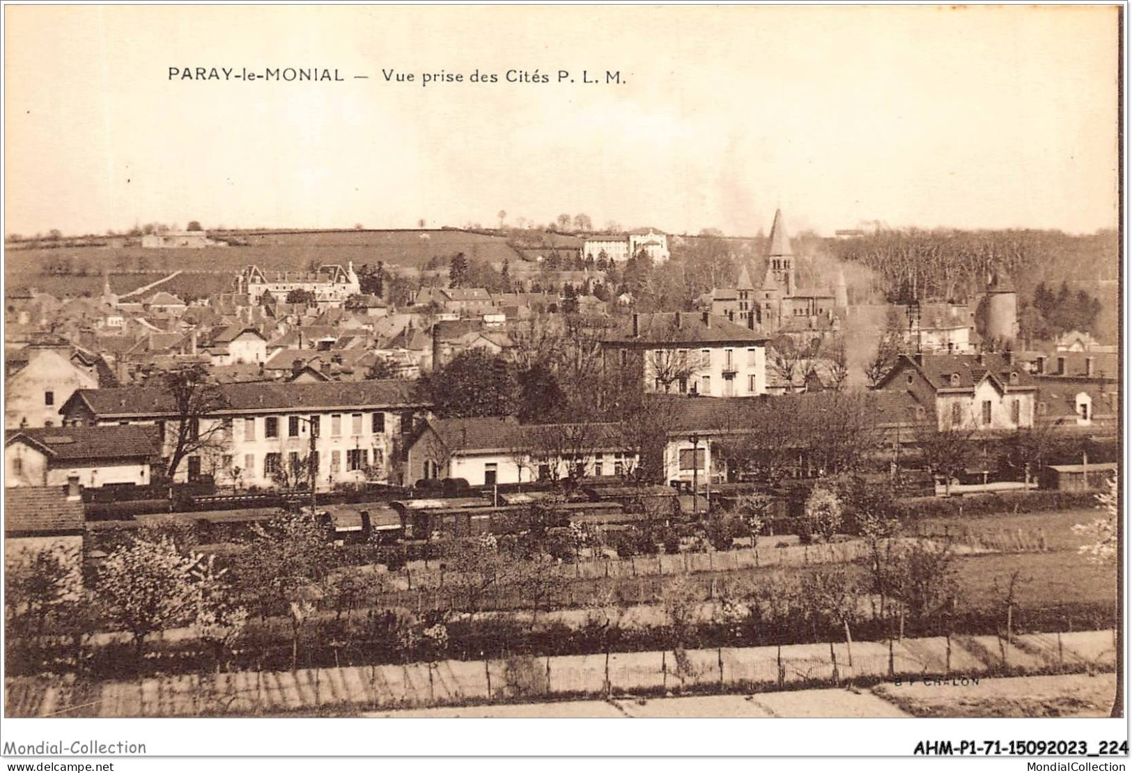 AHMP1-71-0111 - PARAY-LE-MONIAL - Vue Prise Des Cités  - Paray Le Monial