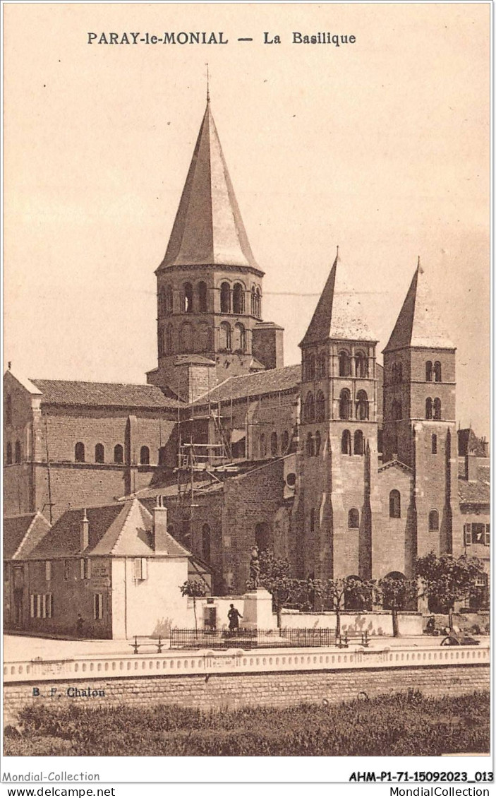 AHMP1-71-0007 - PARAY-LE-MONIAL - La Basilique  - Paray Le Monial