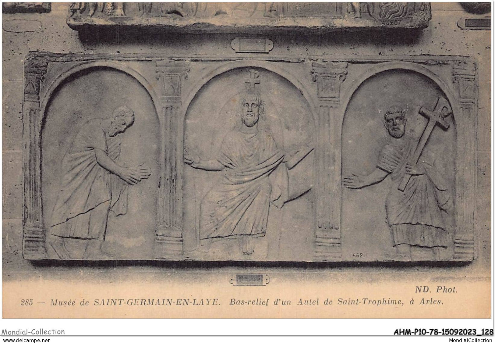 AHMP10-78-1052 - Musée De SAINT-GERMAIN-EN-LAYE - Bas-relief D'un Autel De Saint-trophine à Arles  - St. Germain En Laye