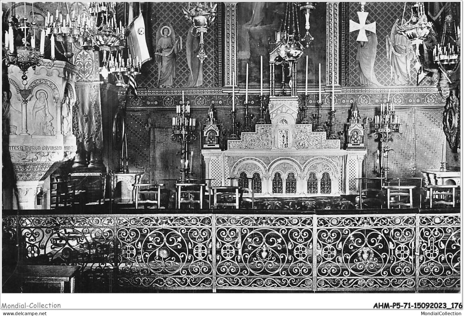 AHMP5-71-0573 - PARAY-LE-MONIAL - Intérieur De La Chapelle Du Monastère - Paray Le Monial