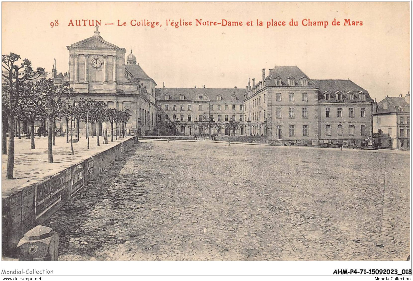 AHMP4-71-0386 - AUTUN - Le Collège - L'église Notre-dame Et La Place Du Champ De Mars - Autun