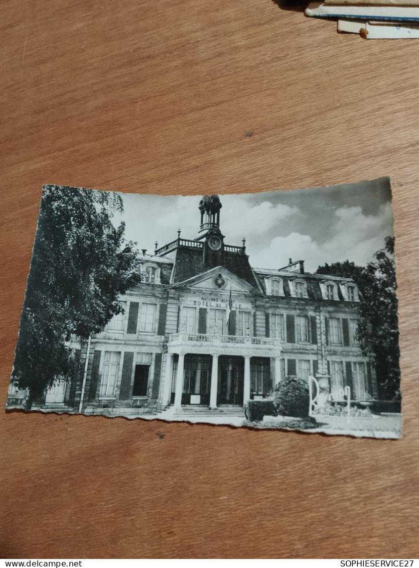 560 // MAISONS ALFORT / L'HOTEL DE VILLE - Maisons Alfort