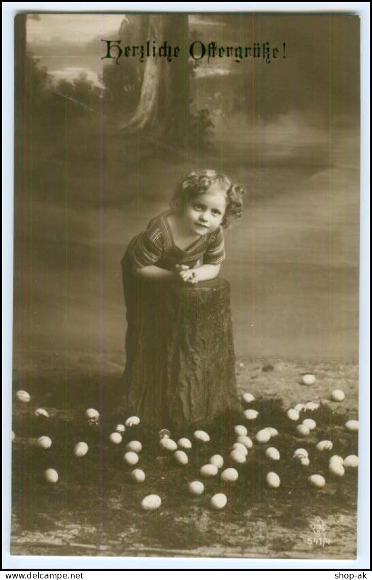 Y1709/ Fröhliche Ostergrüße Mädchen Und Ostereier Foto AK - Pâques