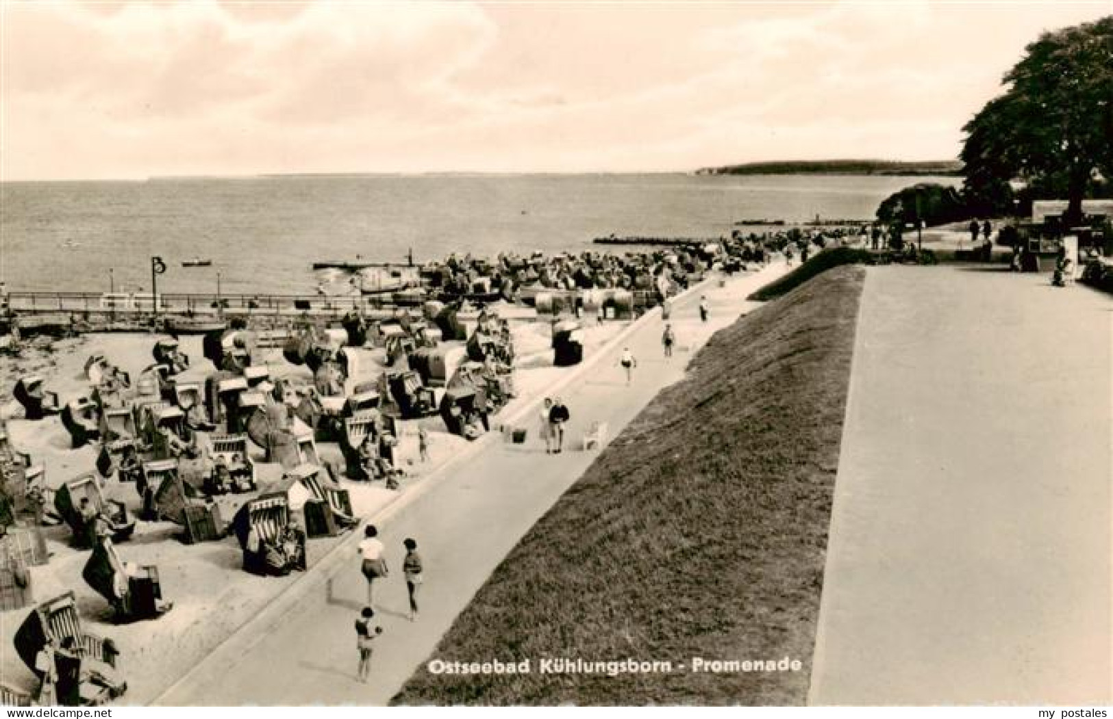 73898263 Kuehlungsborn Ostseebad Promenade Strand Kuehlungsborn Ostseebad - Kühlungsborn