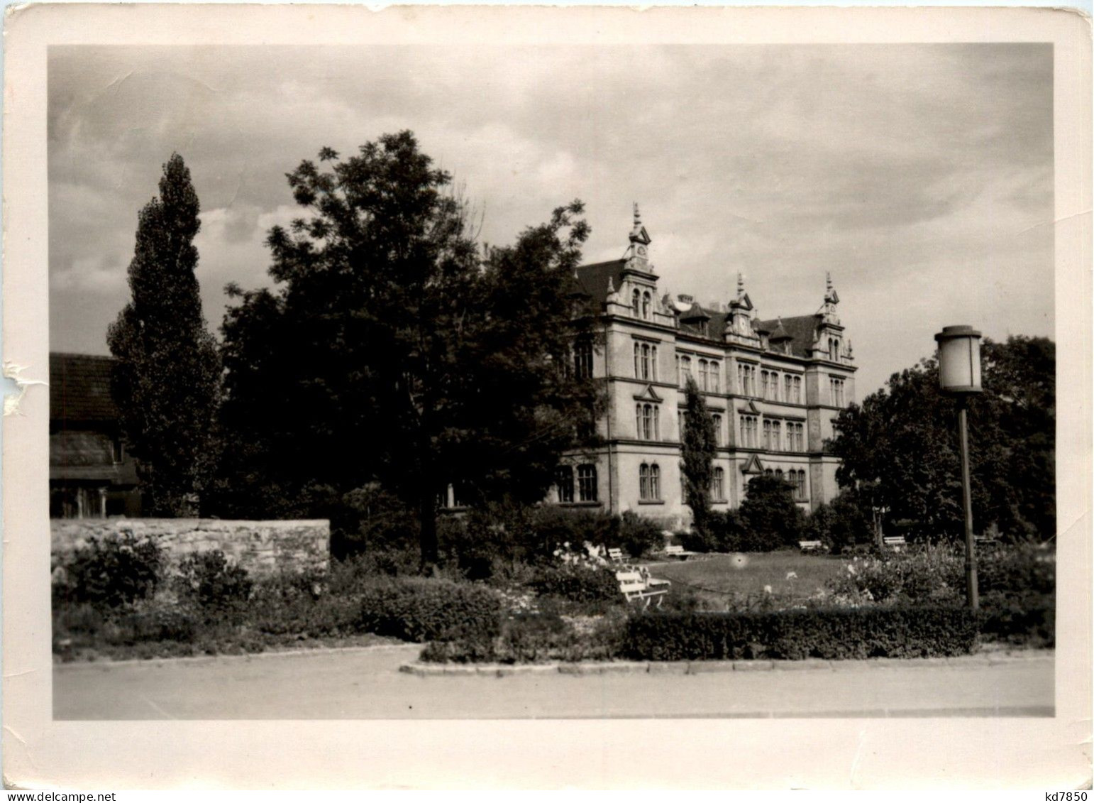 Saalfeld/Saale - Blick Auf Die Veitsbergschule Mit Puschkin-Park - Saalfeld