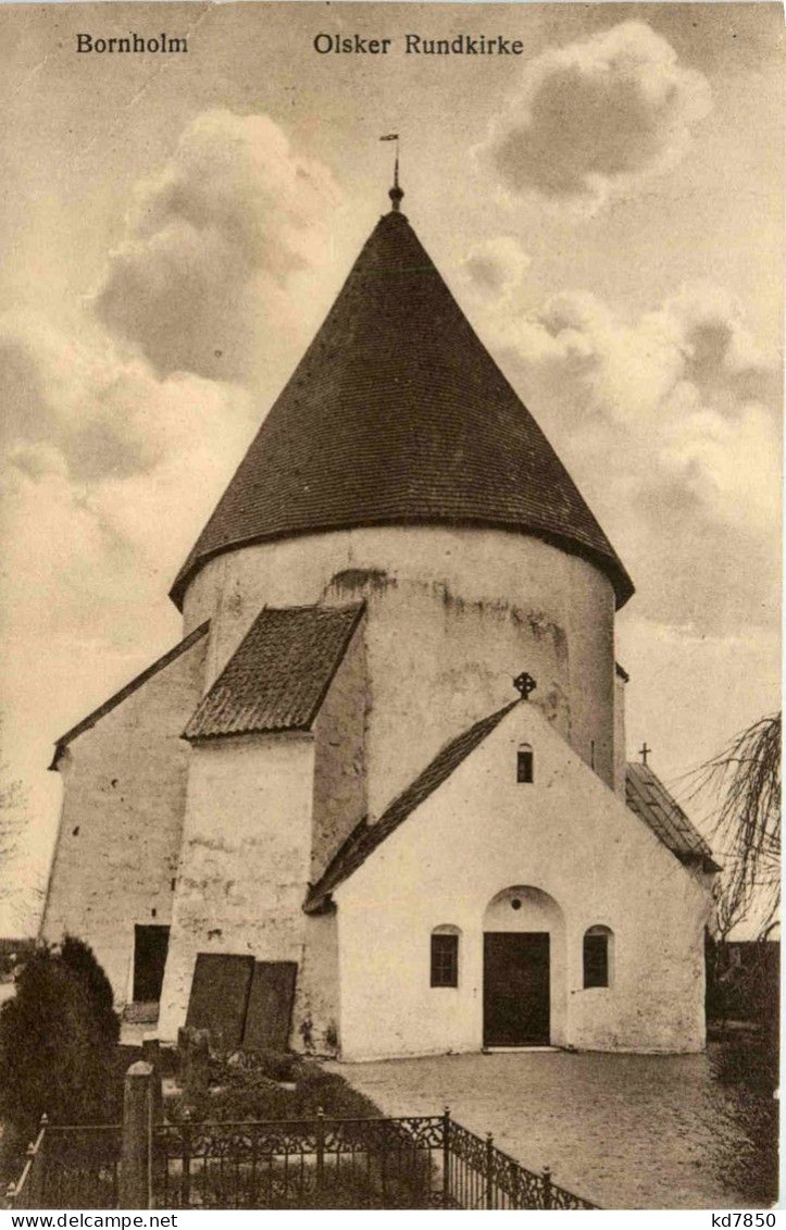 Bornholm Olsker Rundkirke - Dinamarca